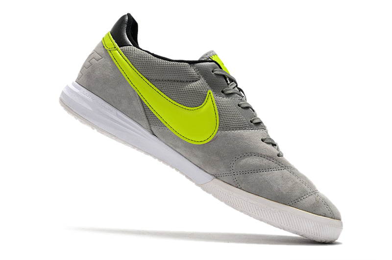 NIKE PREMIER II (IC 2) + BRINDES