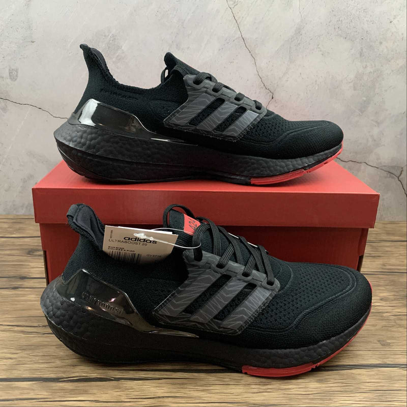 TÊNIS ADIDAS ULTRA BOOST UB 7.0