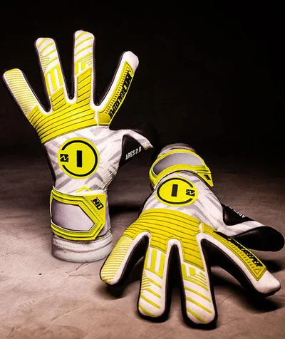 Luva de Goleiro Profissional N1 Ares