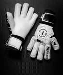 Luva de Goleiro Profissional N1 Beta