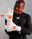 Luva de Goleiro Profissional N1 Cronos