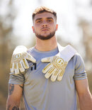 Luva de Goleiro Profissional N1 Scorpius 2.0