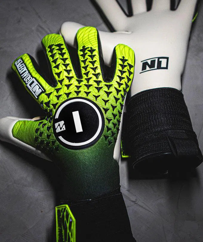Luva de Goleiro Profissional N1 Scorpius 2.0