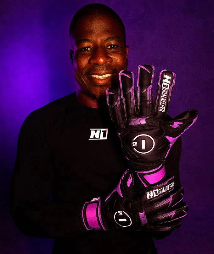 Luva de Goleiro Profissional N1 Beta