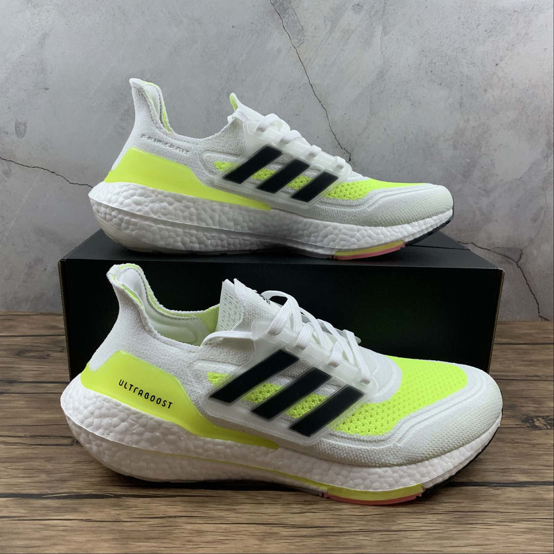 TÊNIS ADIDAS ULTRA BOOST 21