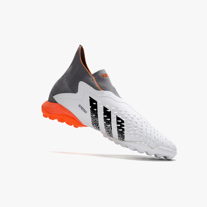 ADIDAS PREDATOR FREAK + TF + BRINDES