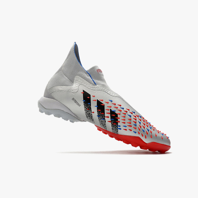 ADIDAS PREDATOR FREAK + TF + BRINDES