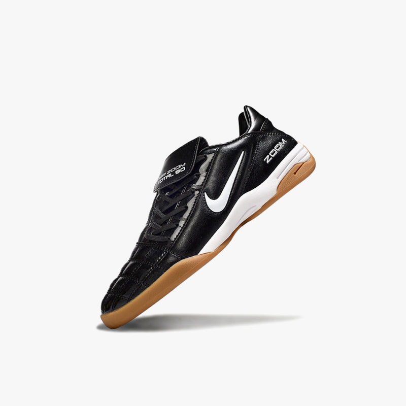 NIKE TOTAL 90 (IC)