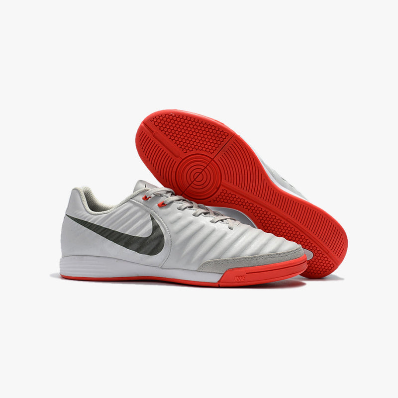NIKE TIEMPO LIGERA IC + BRINDES