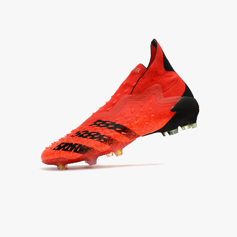 ADIDAS PREDATOR FREAK + FG
