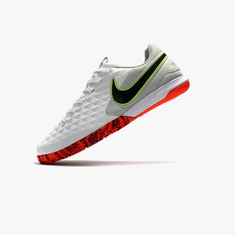 NIKE TIEMPO LEGEND 8 IC + BRINDES