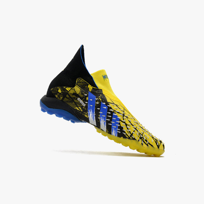 ADIDAS PREDATOR FREAK + TF + BRINDES
