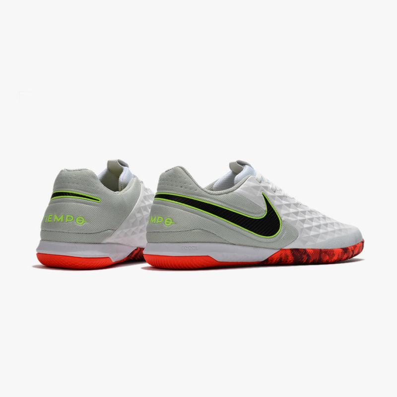 NIKE TIEMPO LEGEND 8 IC + BRINDES