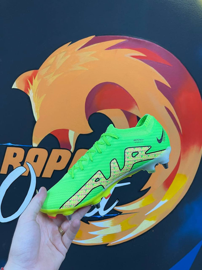 NIKE AIR ZOOM VAPOR 15 SG + BRINDE (PRONTA ENTREGA)