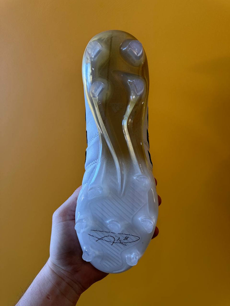 ADIDAS 11 PRO FG + BRINDES (PRONTA ENTREGA)