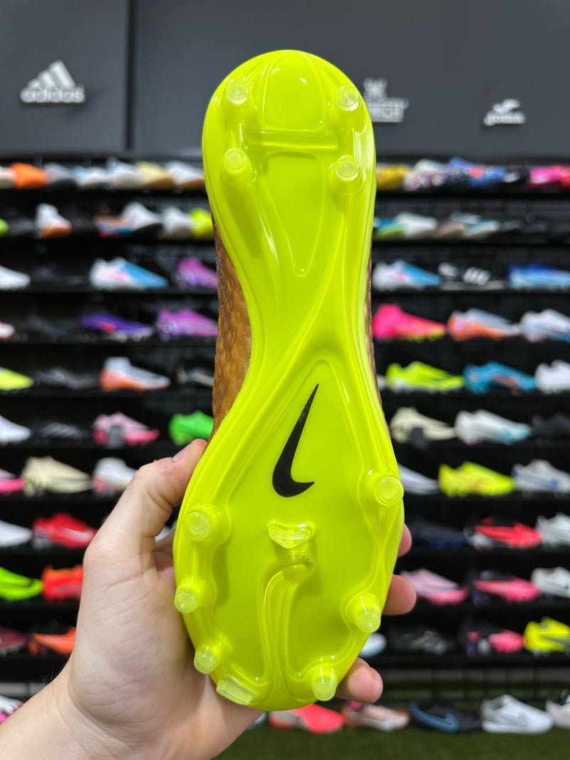 NIKE HYPERVENOM FG + BRINDE (PRONTA ENTREGA)