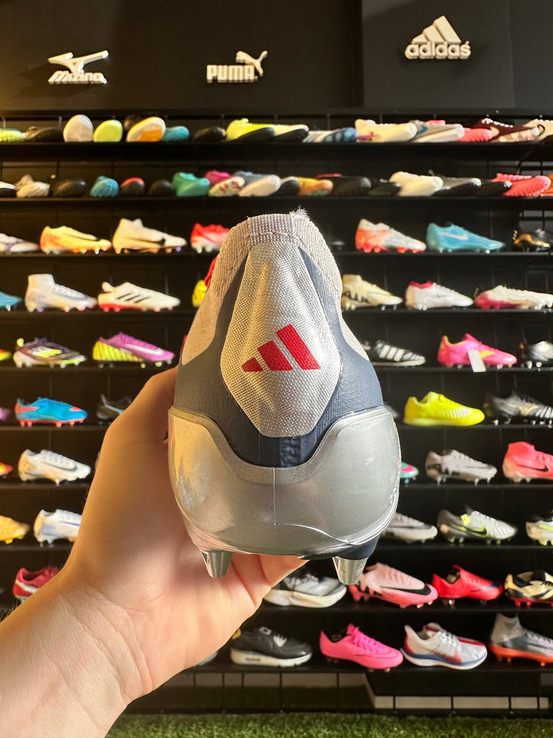 ADIDAS PREDATOR SG + BRINDES (PRONTA ENTREGA)