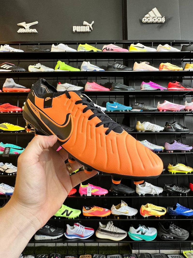 NIKE TIEMPO LEGEND 10 FG + BRINDES (PRONTA ENTREGA)