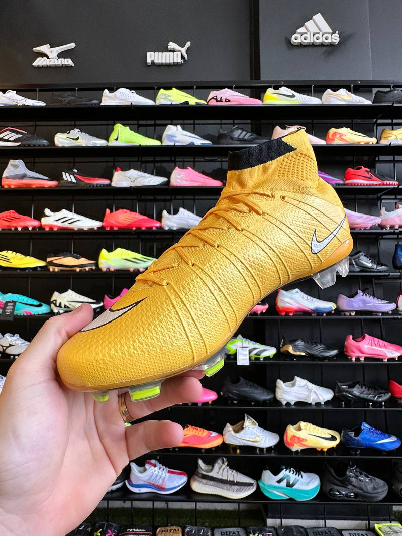 NIKE SUPERFLY 4 FG + BRINDE (PRONTA ENTREGA)