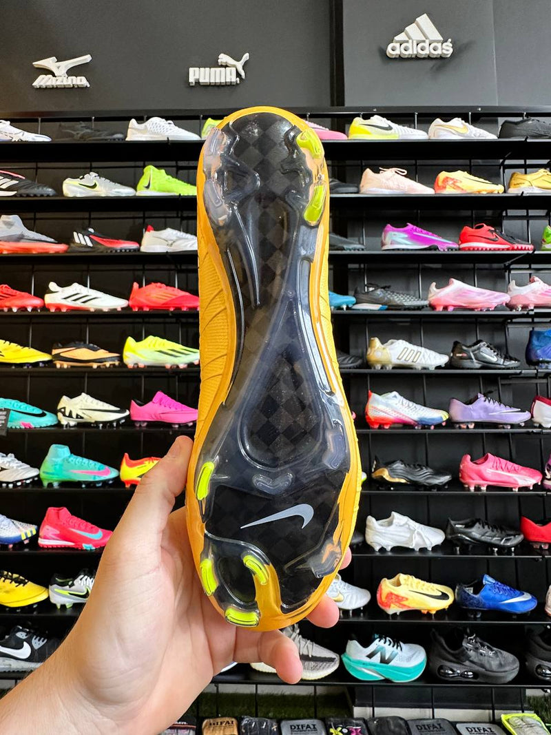 NIKE SUPERFLY 4 FG + BRINDE (PRONTA ENTREGA)