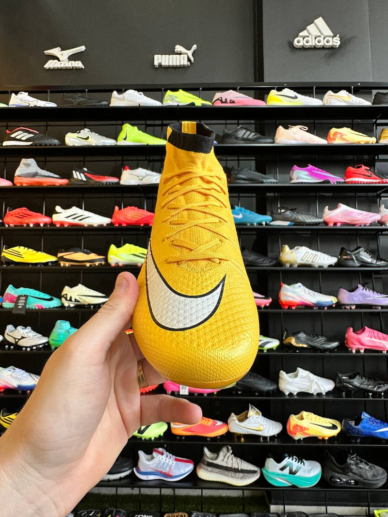 NIKE SUPERFLY 4 FG + BRINDE (PRONTA ENTREGA)