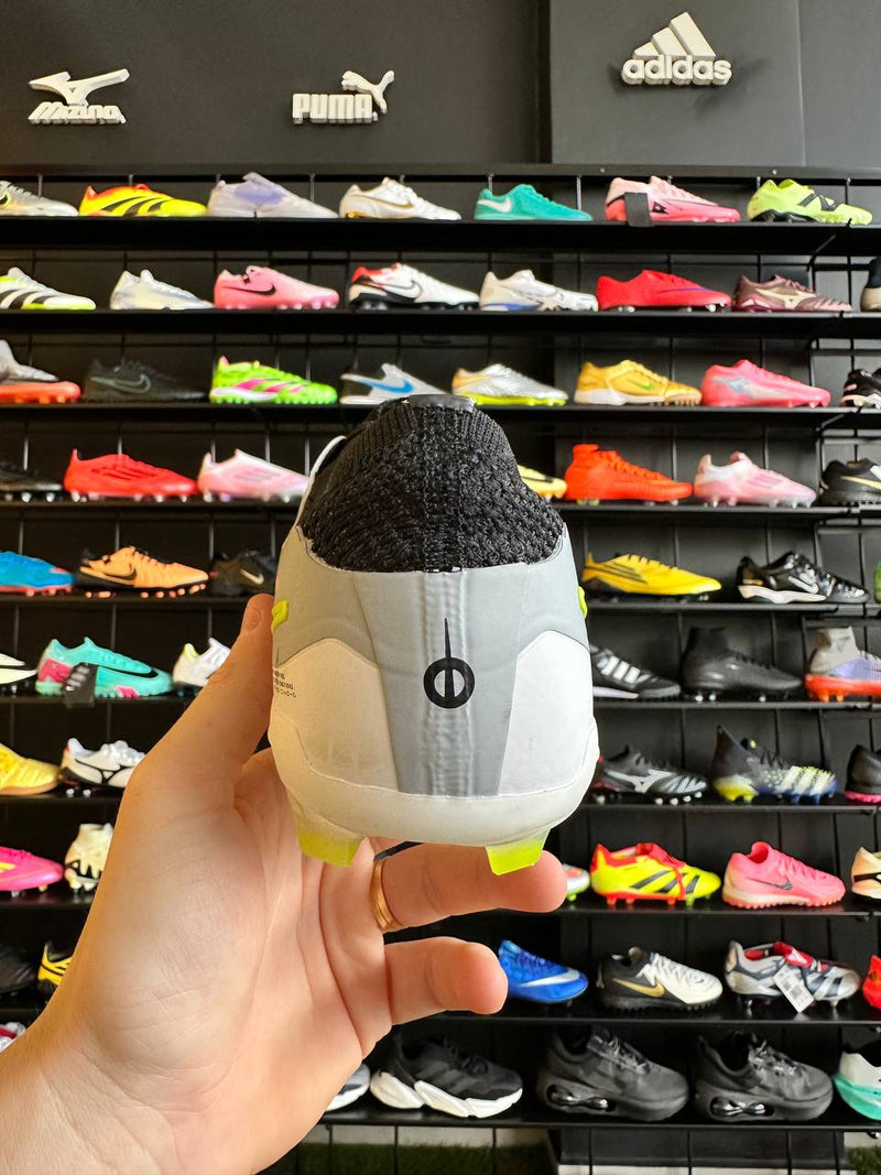 NIKE TIEMPO LEGEND 10 FG + BRINDES (PRONTA ENTREGA)