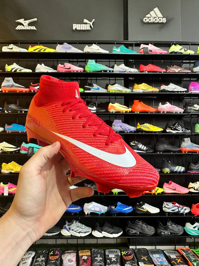 NIKE SUPERFLY 10 ELITE FG + BRINDE (PRONTA ENTREGA)