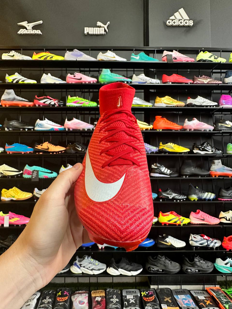 NIKE SUPERFLY 10 ELITE FG + BRINDE (PRONTA ENTREGA)