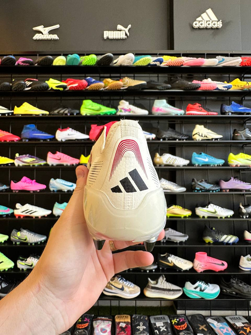 ADIDAS PREDATOR SG + BRINDES (PRONTA ENTREGA)